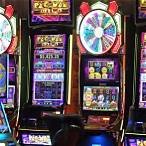 how much to bet on slot machines